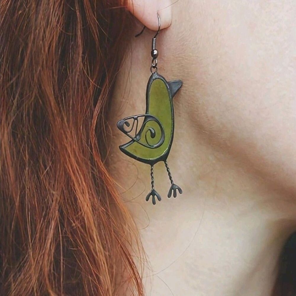 Vibrant Green Bird Earrings - Picture 3 of 3